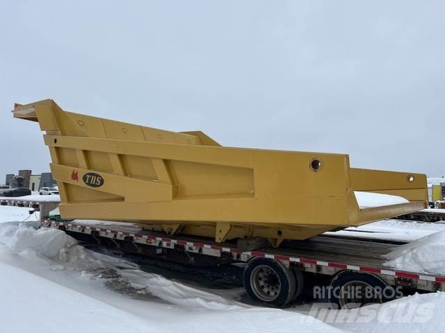 CAT 777F Transportation - Others
