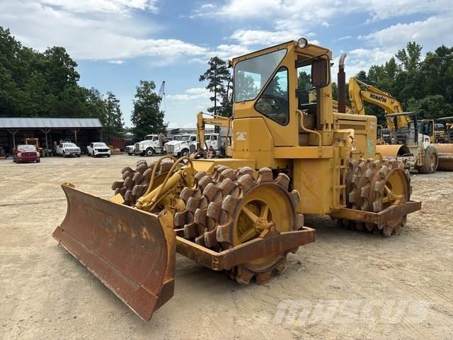 CAT 815 Soil compactors
