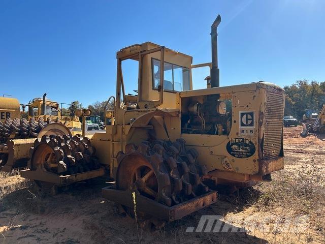 CAT 815 Soil compactors