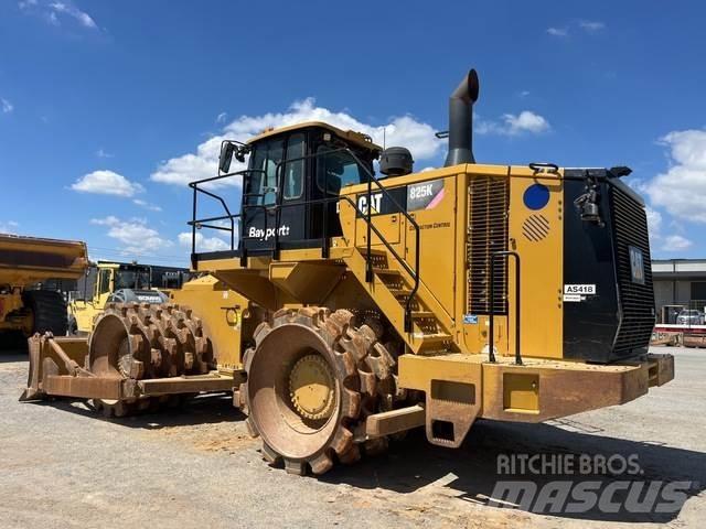 CAT 825K Construction - Others