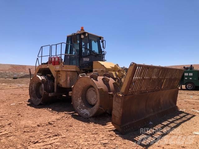CAT 826G Soil compactors