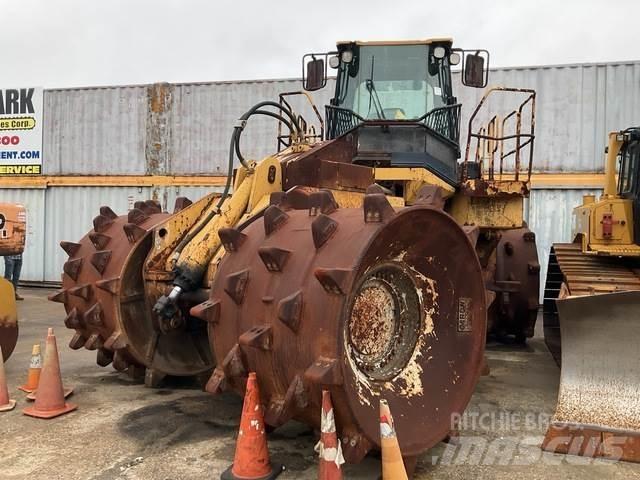 CAT 836G Soil compactors