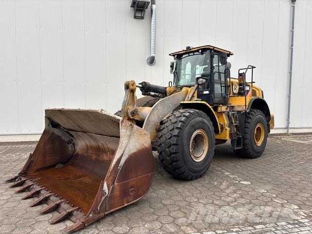 CAT 966M Wheel loaders