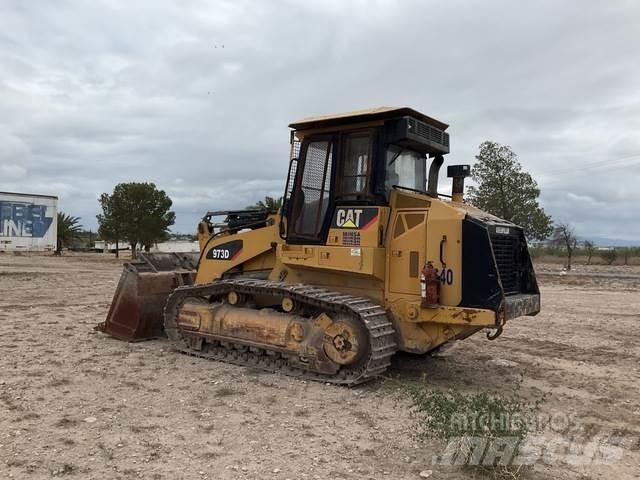CAT 973D Crawler loaders