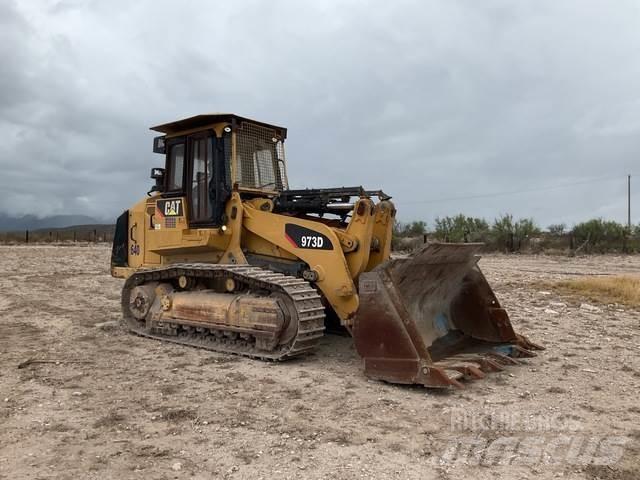 CAT 973D Crawler loaders