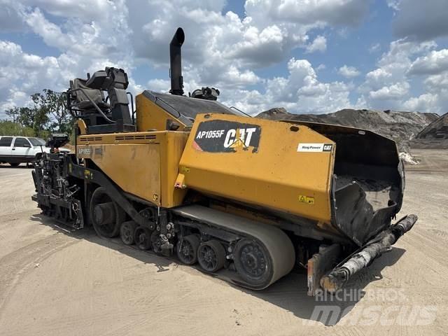 CAT AP1055F Asphalt pavers