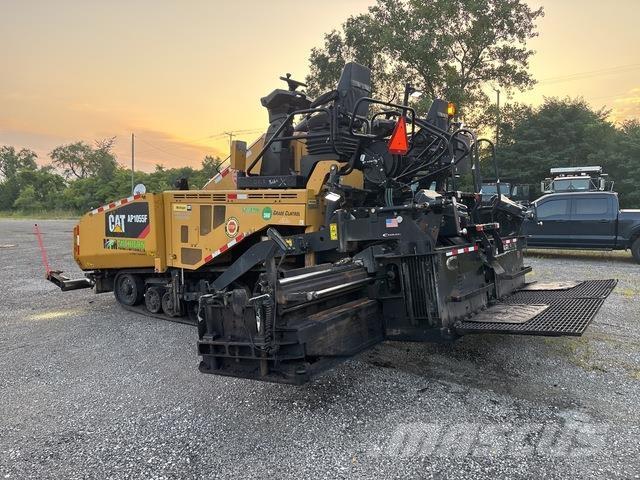 CAT AP1055F Asphalt pavers