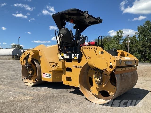 CAT CB54 Twin drum rollers