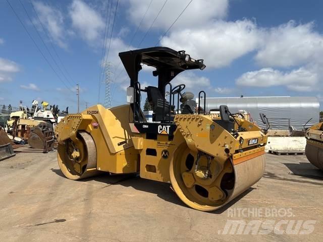 CAT CB64 Twin drum rollers