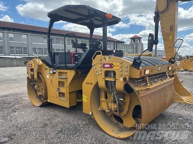 CAT CB66B Twin drum rollers