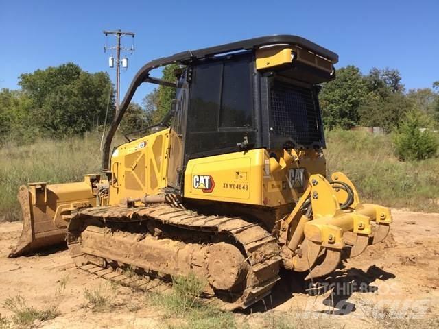 CAT D3 Crawler dozers