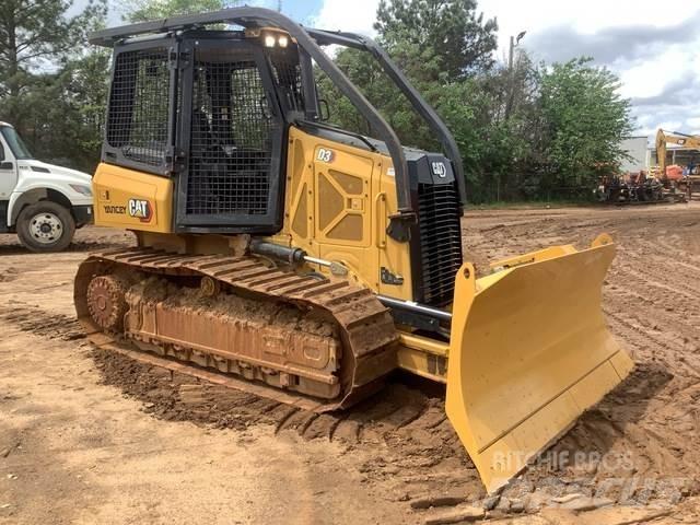 CAT D3 Crawler dozers