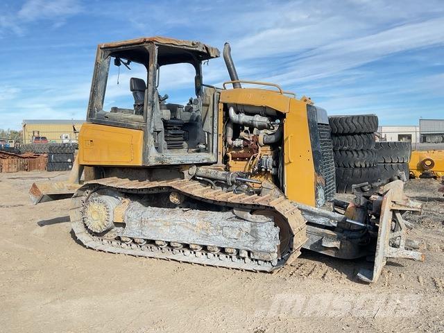 CAT D4K2 XL Crawler dozers
