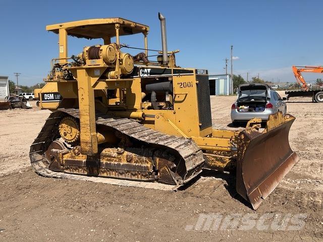 CAT D5M LPG Crawler dozers
