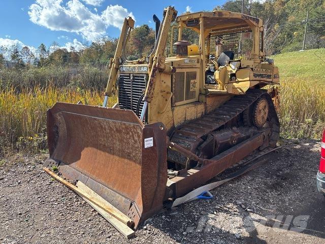 CAT D6H Crawler dozers