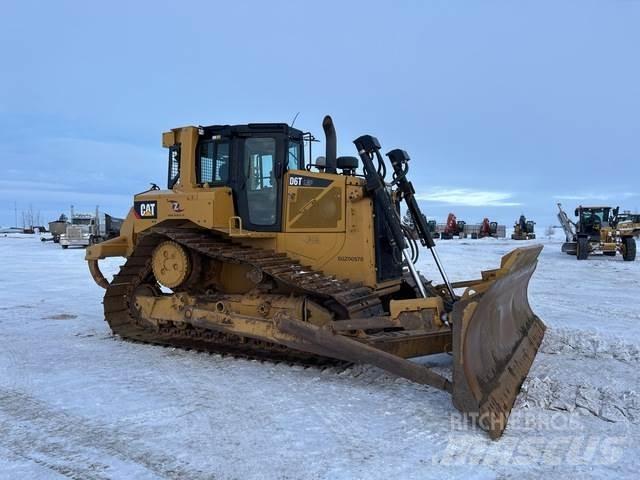CAT D6T LGP Crawler dozers