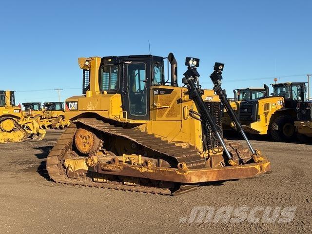 CAT D6T LGP Crawler dozers