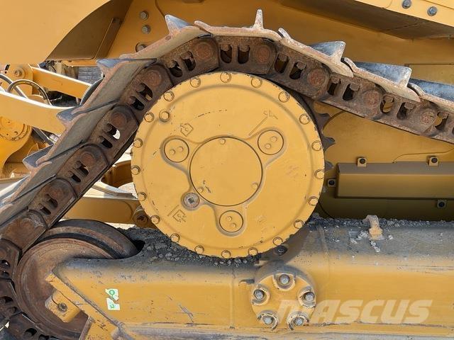 CAT D6XE LGP Crawler dozers