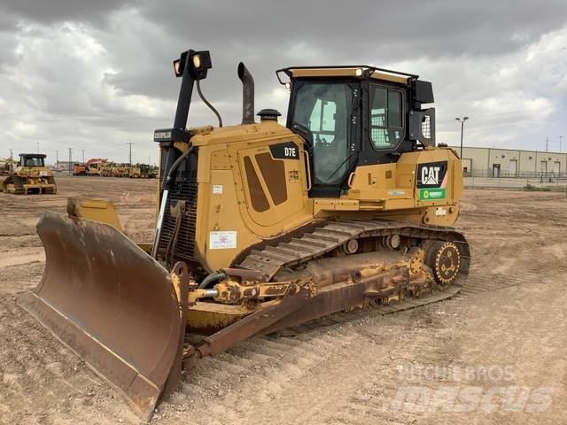 CAT D7E Crawler dozers