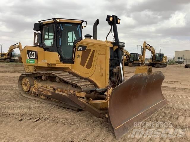 CAT D7E Crawler dozers