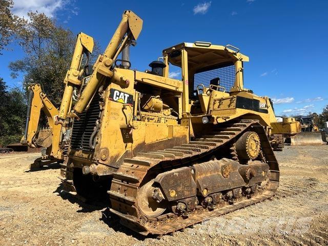 CAT D8N Crawler dozers