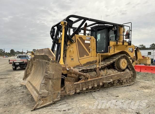 CAT D8T Crawler dozers