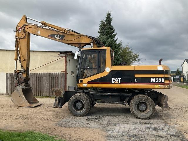 CAT M320 Wheeled excavators