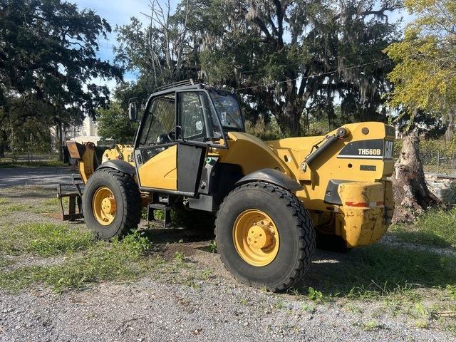 CAT TH560B Telescopic handlers