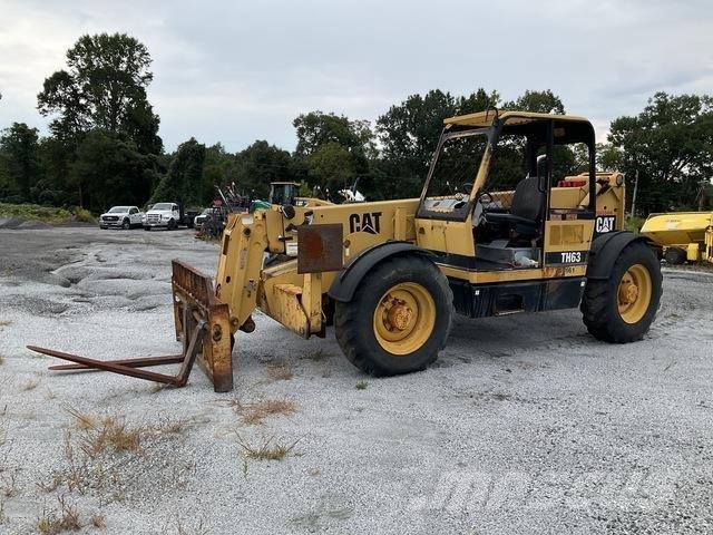 CAT TH63 Telescopic handlers