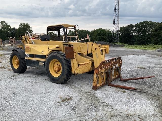CAT TH63 Telescopic handlers