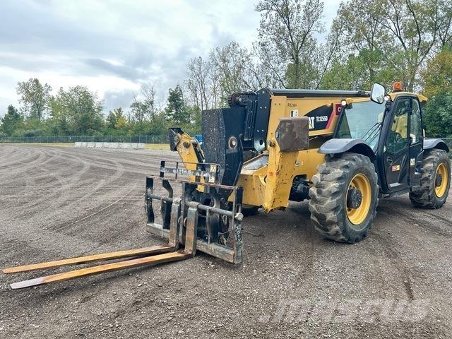 CAT TL1255 Telescopic handlers