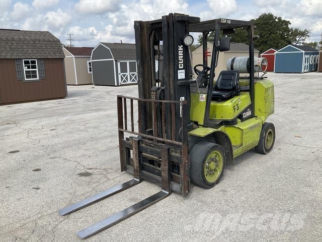 Clark CGP40 LP Forklift trucks - others