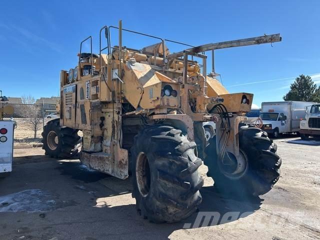 CMI RS-650 Soil compactors