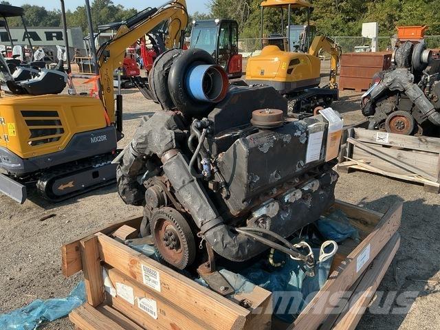 Cummins V903 Engines