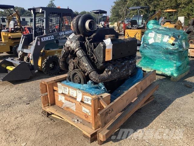 Cummins V903 Engines
