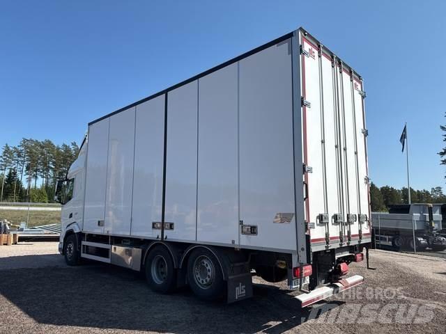 DAF XF 530 FAN Box body trucks