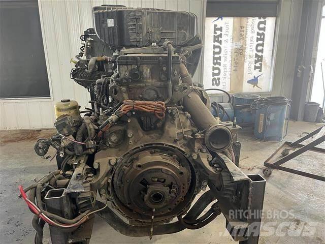 Detroit DD15 Engines