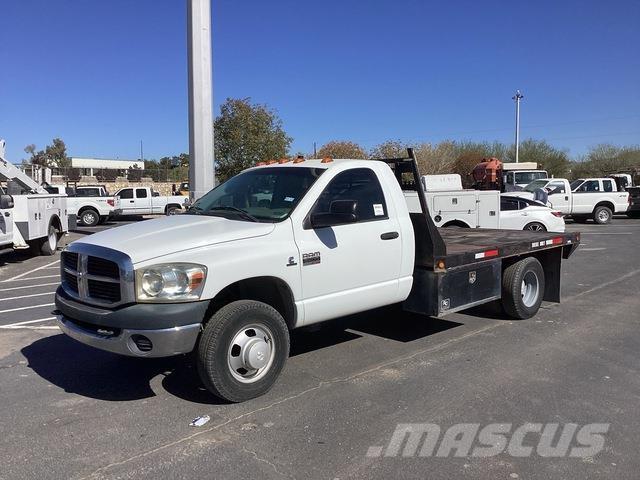 Dodge Ram 3500 Flatbed / Dropside trucks