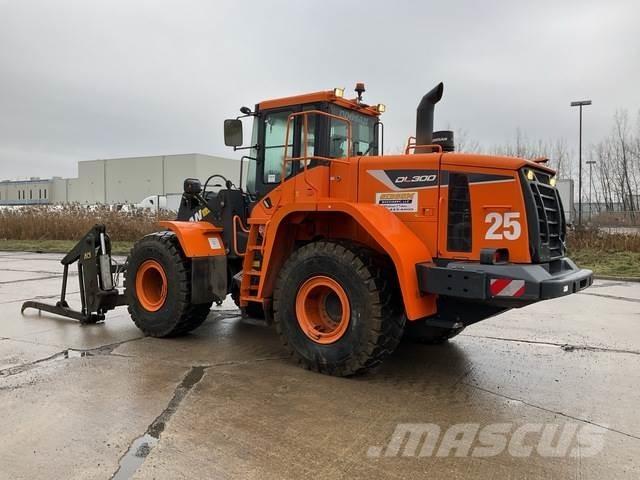 Doosan DL300-5 Wheel loaders