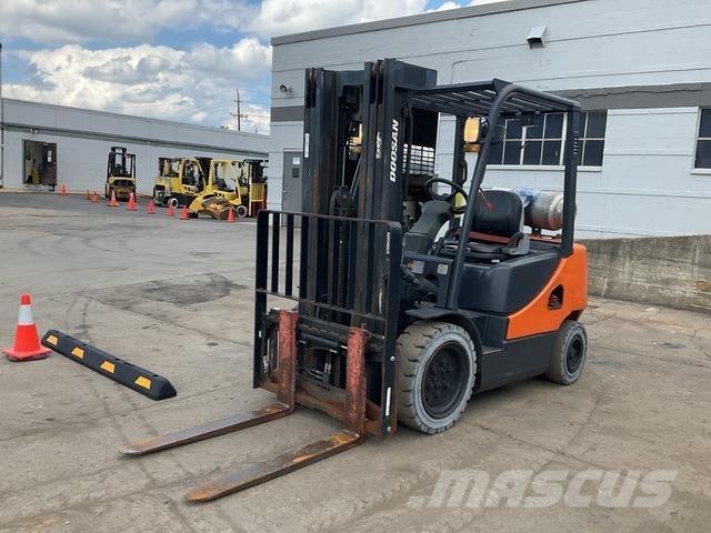 Doosan G30E-5 Construction - Others