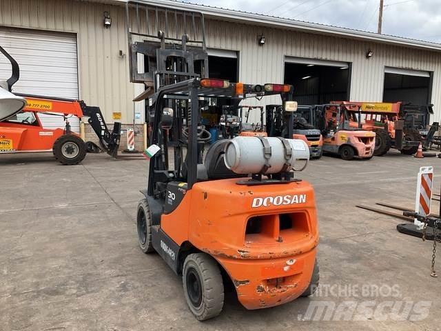 Doosan G30E3-5 Construction - Others