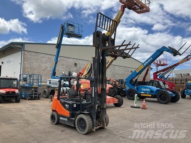 Doosan G30E3-5 Construction - Others