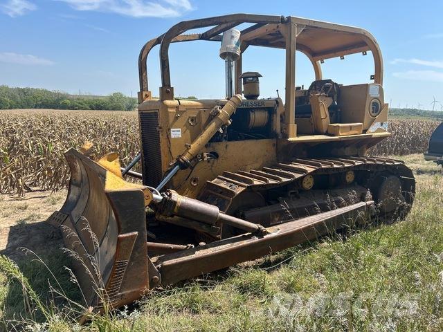 Dresser TD20C Crawler dozers