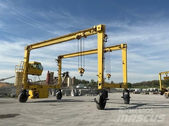 Drott 650B Overhead and gantry cranes