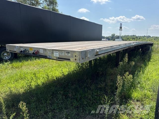 East Mfg  Flatbed/Dropside trailers