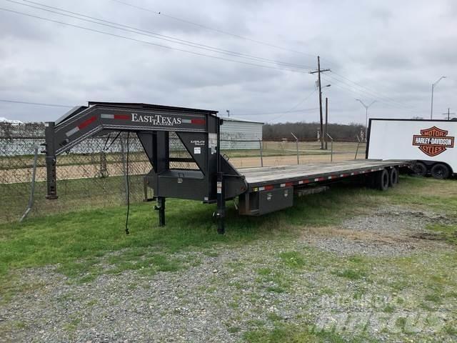 East Mfg Texas Vehicle transport trailers