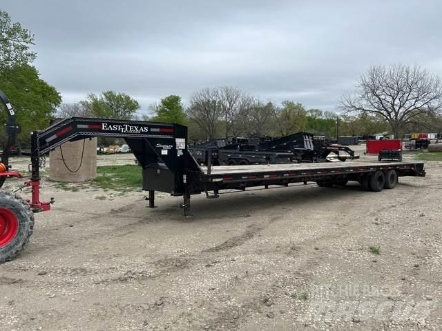 East Mfg Texas Vehicle transport trailers