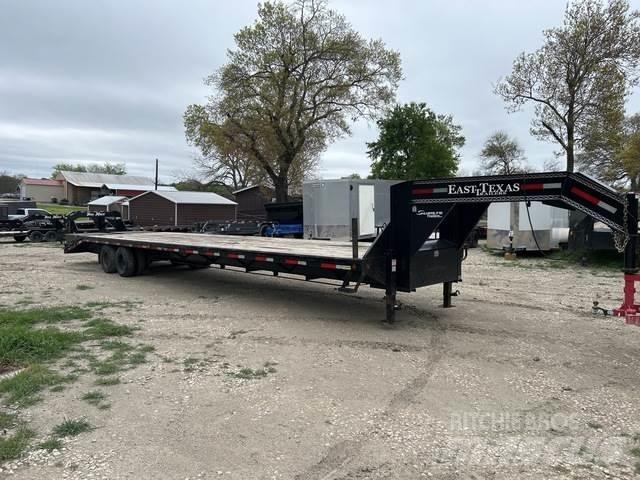 East Mfg Texas Vehicle transport trailers