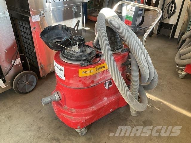 Edco WNS2220 Vacuum cleaners