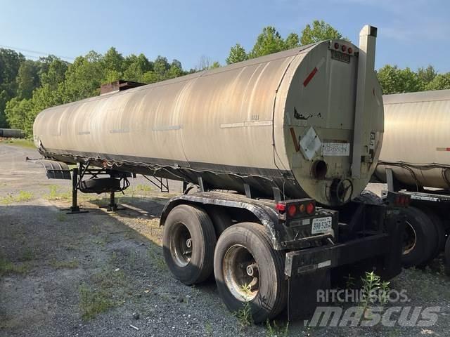 Etnyre  Tanker trailers